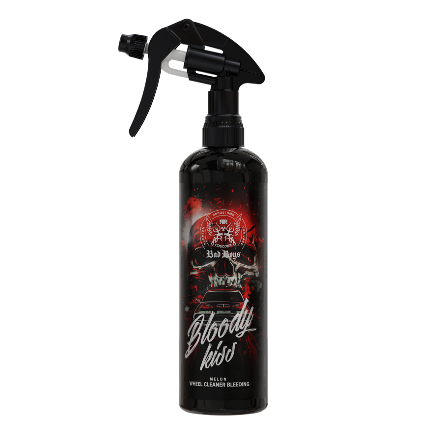 Wheel Cleaner Bleeding – Flacon spray noir avec étiquette gothique rouge foncé, formule réactive au fer qui devient rouge avec poussière de frein | Detailing Auto | miio Store