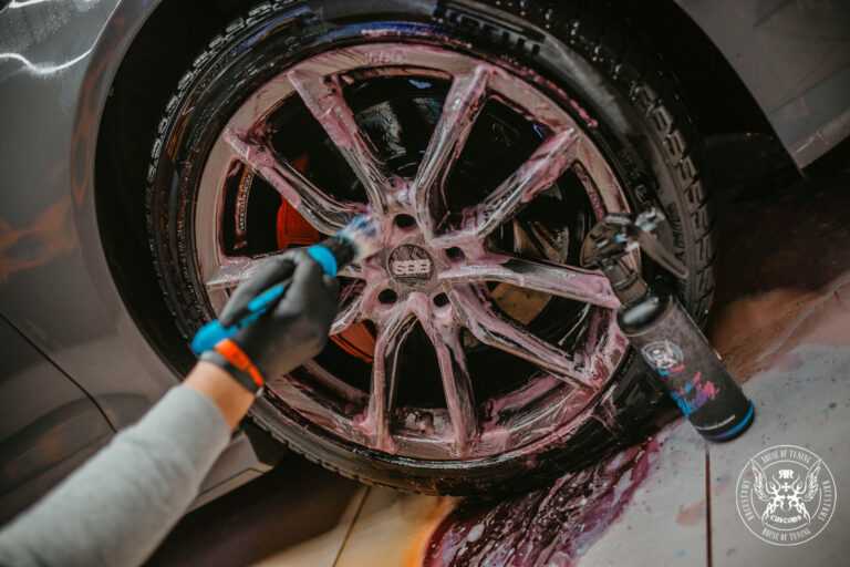 Wheel Cleaner Bleeding – Emballage | Entretien Auto – Jantes | miio Store